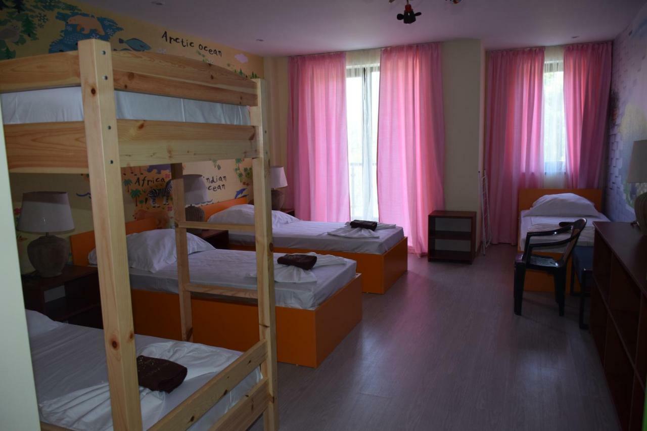 Hotel Camp And Pool à Kranevo Extérieur photo