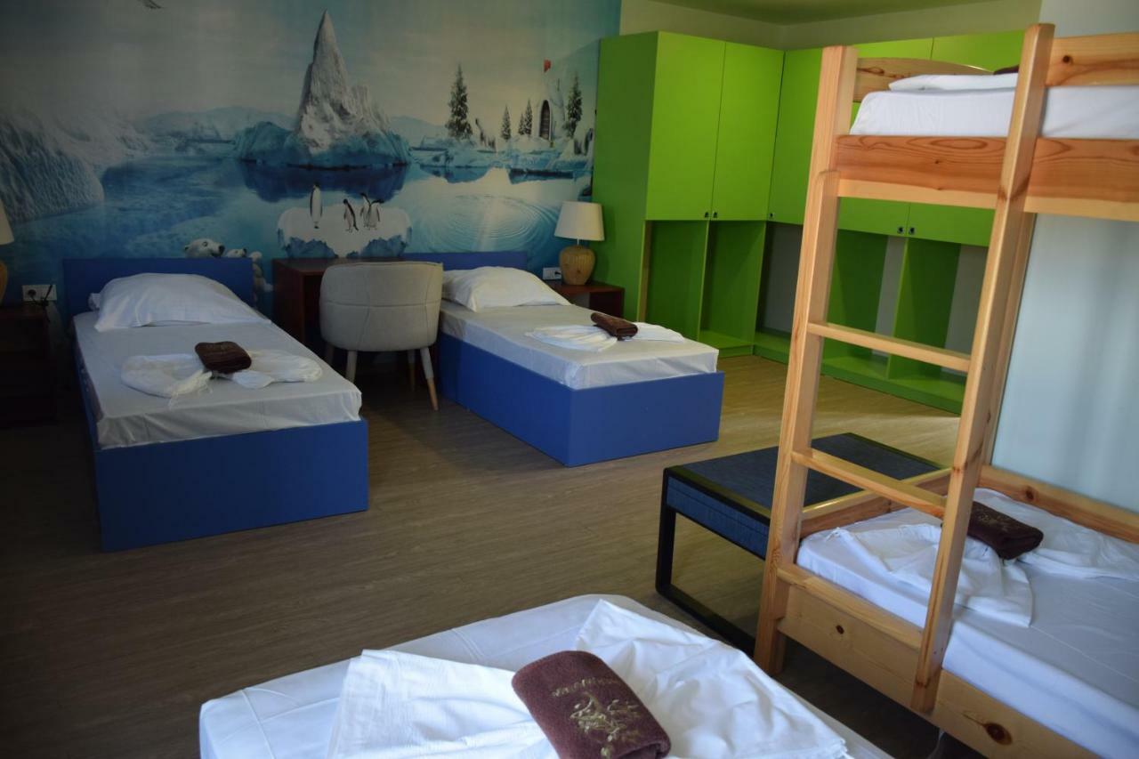 Hotel Camp And Pool à Kranevo Extérieur photo